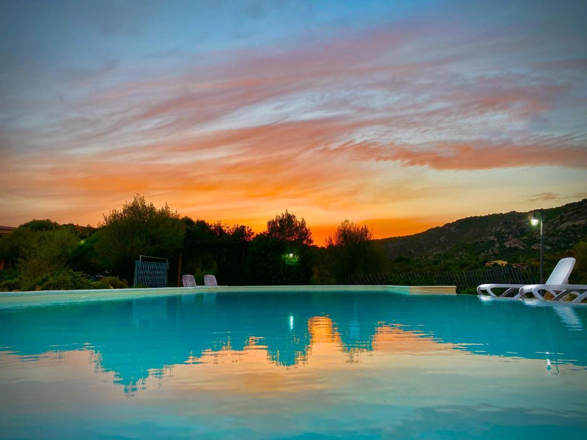 Casagliana Suite Resort Olbia Ngoại thất bức ảnh