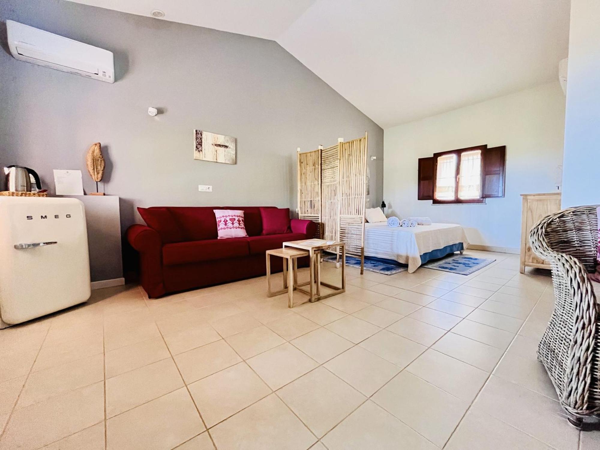 Casagliana Suite Resort Olbia Phòng bức ảnh